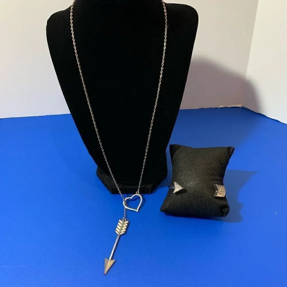 Heart and Arrow Necklace And Bracelet Set